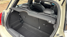 MINI Hatchback 2.0 Cooper S Exclusive 3dr Auto Petrol Hatchback